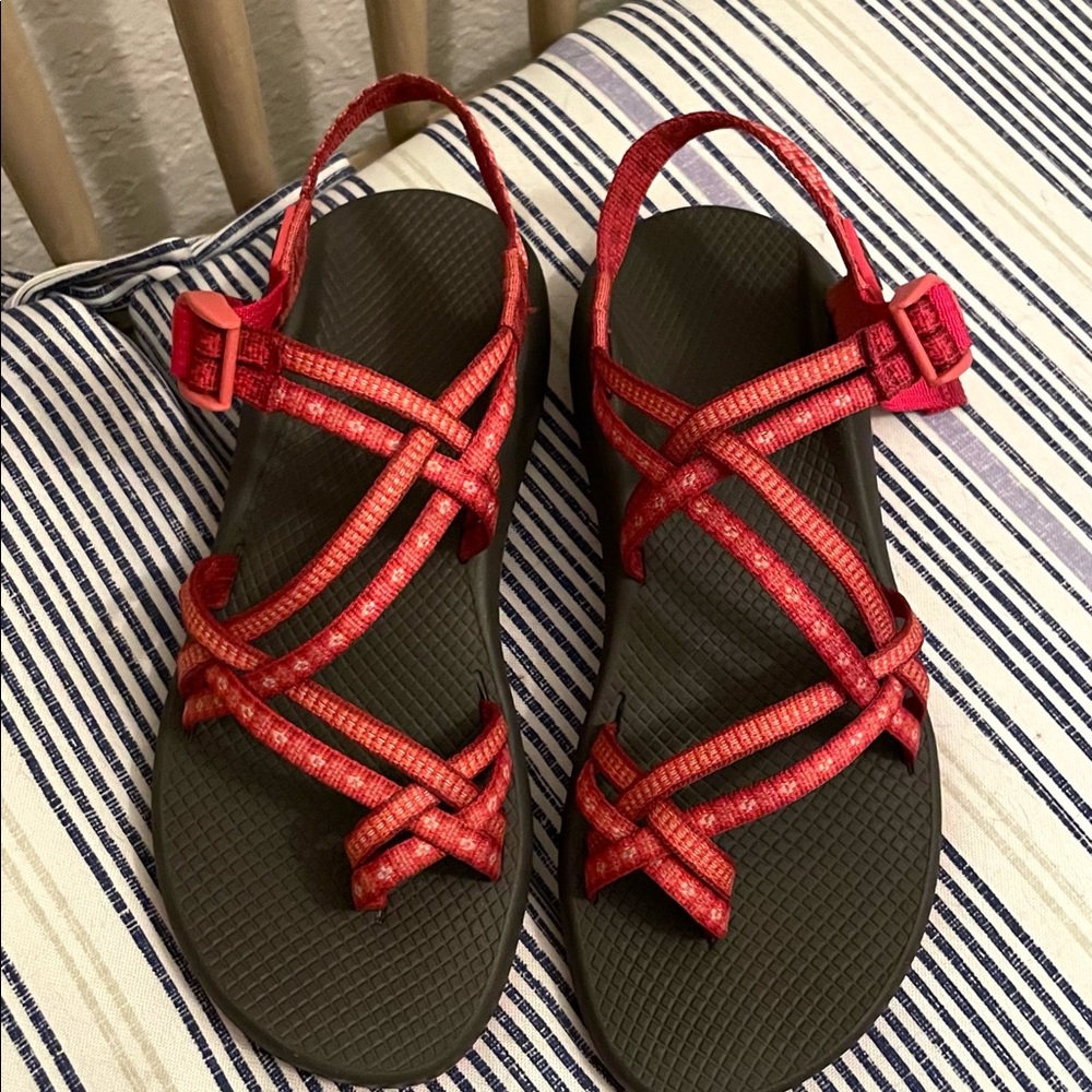 Chaco ZX/2 Classic Festival Bloom Peach 🌺🧡 size 10
